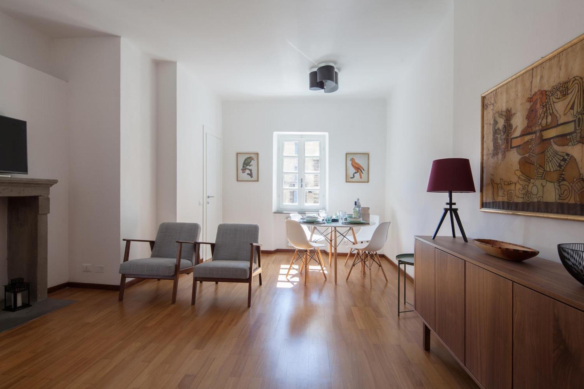 Vicolo Apartment, Pedestrian Centre, 2Bdr, 2,5 Bth, Aircondo, Private Parking, Easy To Train And Ferries, City Life La Spezia Ngoại thất bức ảnh