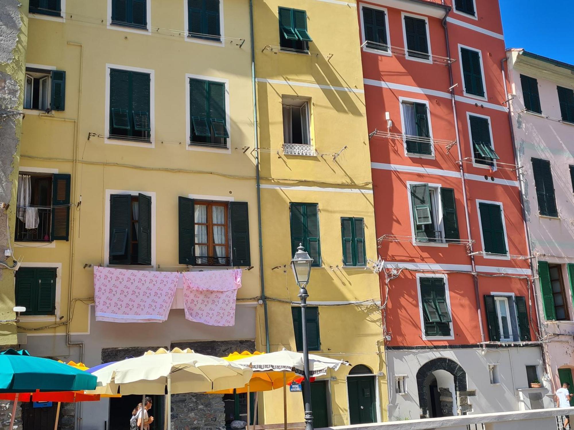 Vicolo Apartment, Pedestrian Centre, 2Bdr, 2,5 Bth, Aircondo, Private Parking, Easy To Train And Ferries, City Life La Spezia Ngoại thất bức ảnh